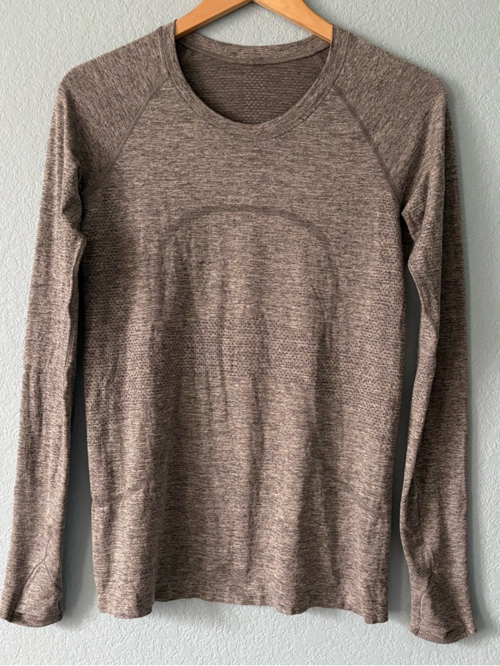 Lululemon Swiftly Tech Long Sleeve Crew Running Top 8